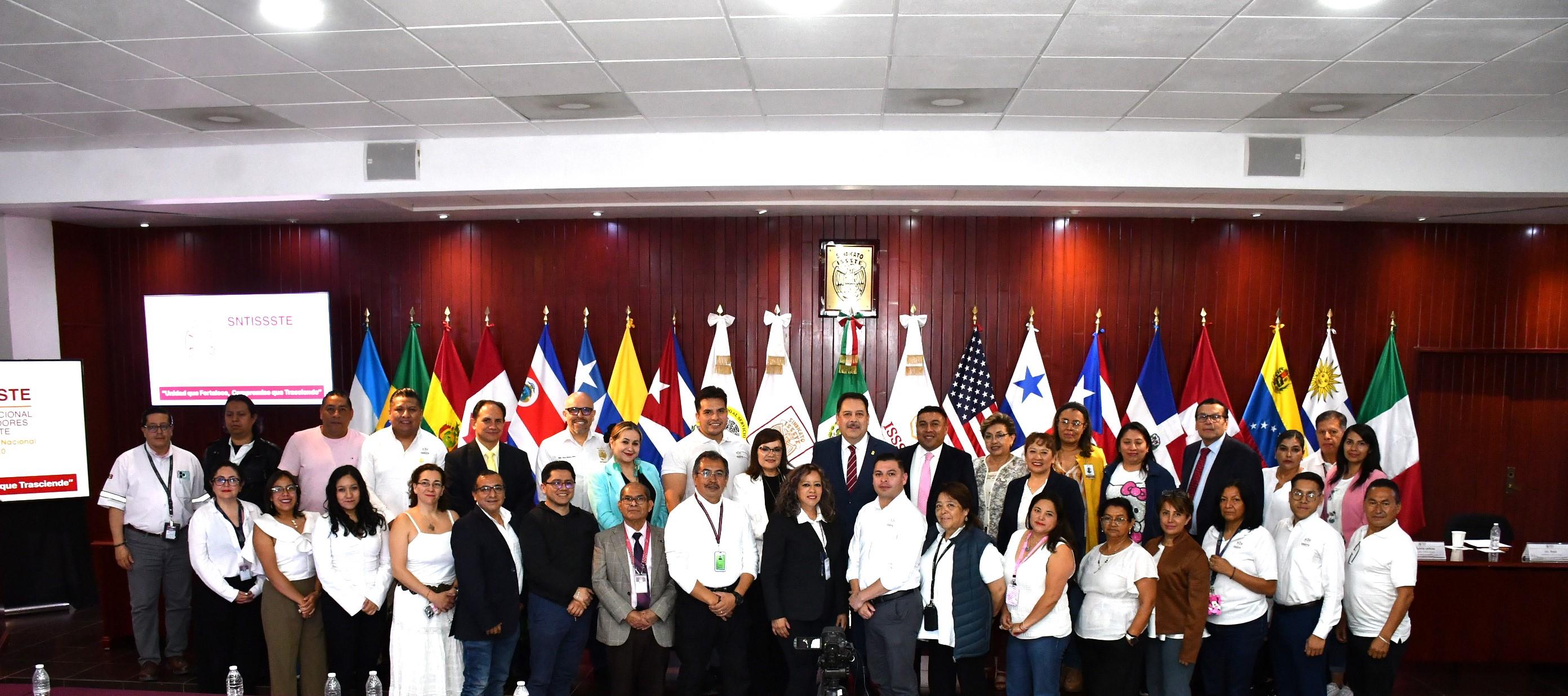  Salutación de la Sección V, Centro Médico Nacional "20 de Noviembre"